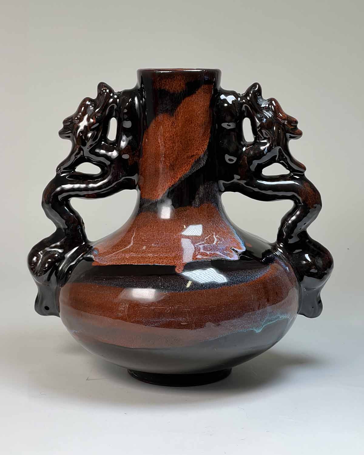Jizhou Ware Yuhuchun Vase